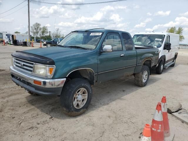 Toyota T100
