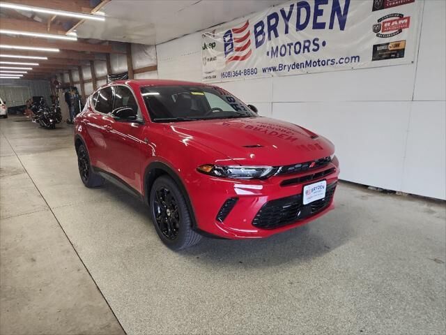 2025 DODGE HORNET