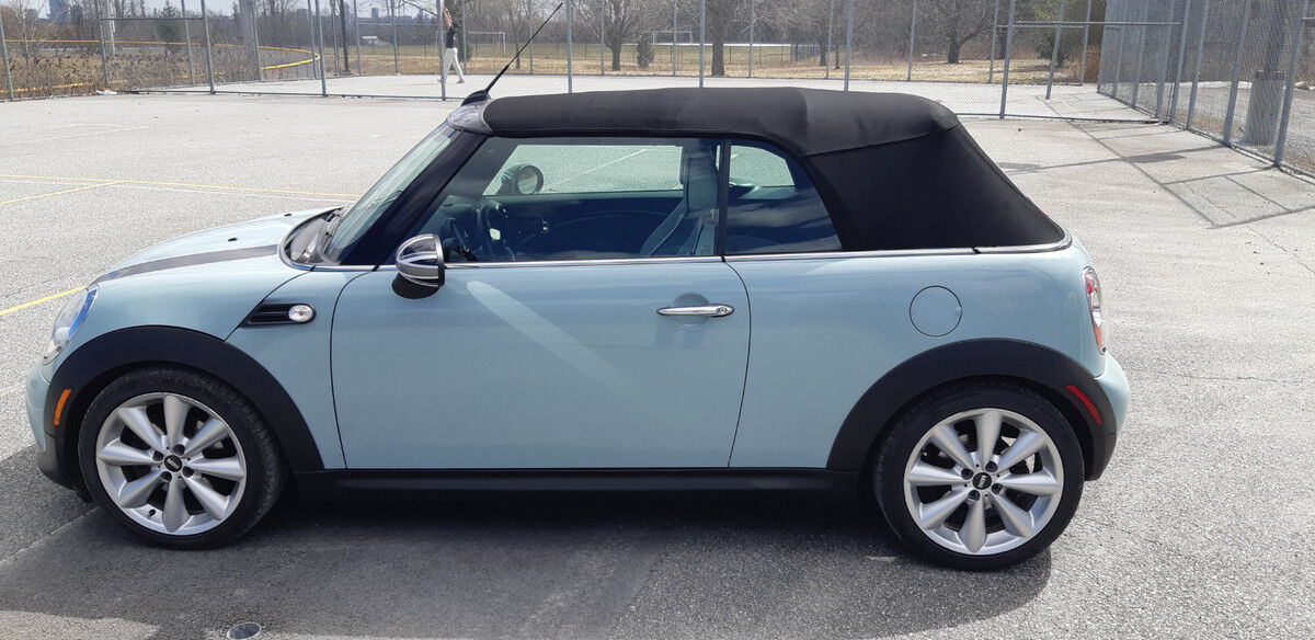 MINI Cooper Convertible