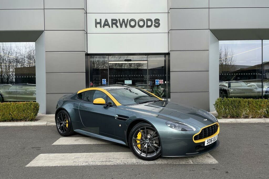 Aston Martin V8 Vantage