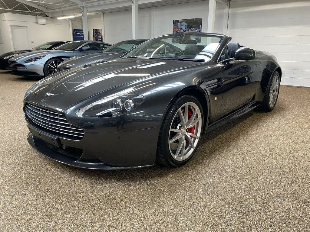 Aston Martin V8 Vantage