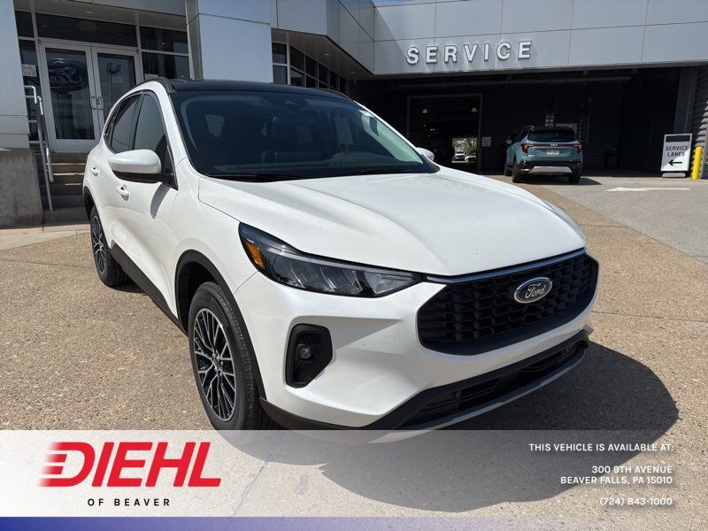 2025 FORD Escape