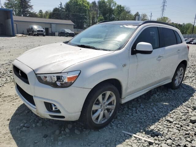 Mitsubishi Outlander Sport