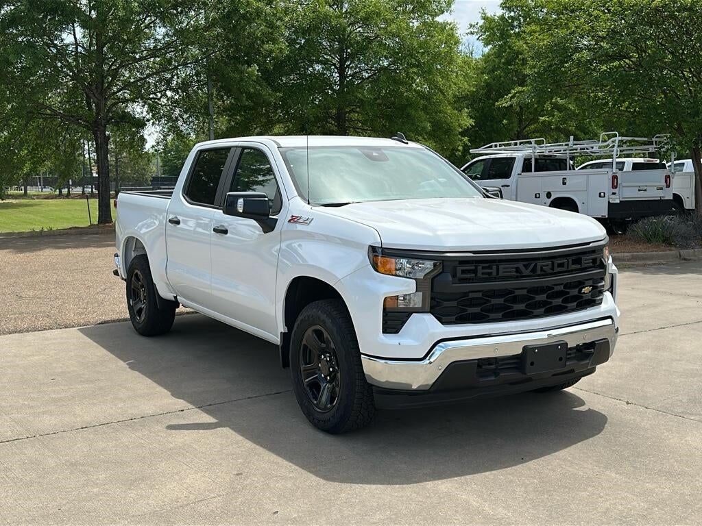 2024 CHEVROLET Silverado