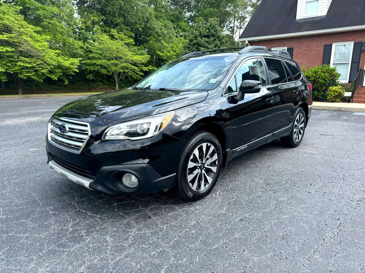 2016 SUBARU Outback