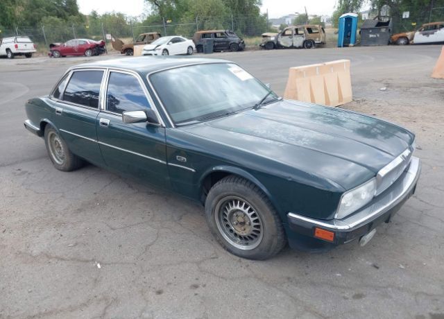 Jaguar XJ6
