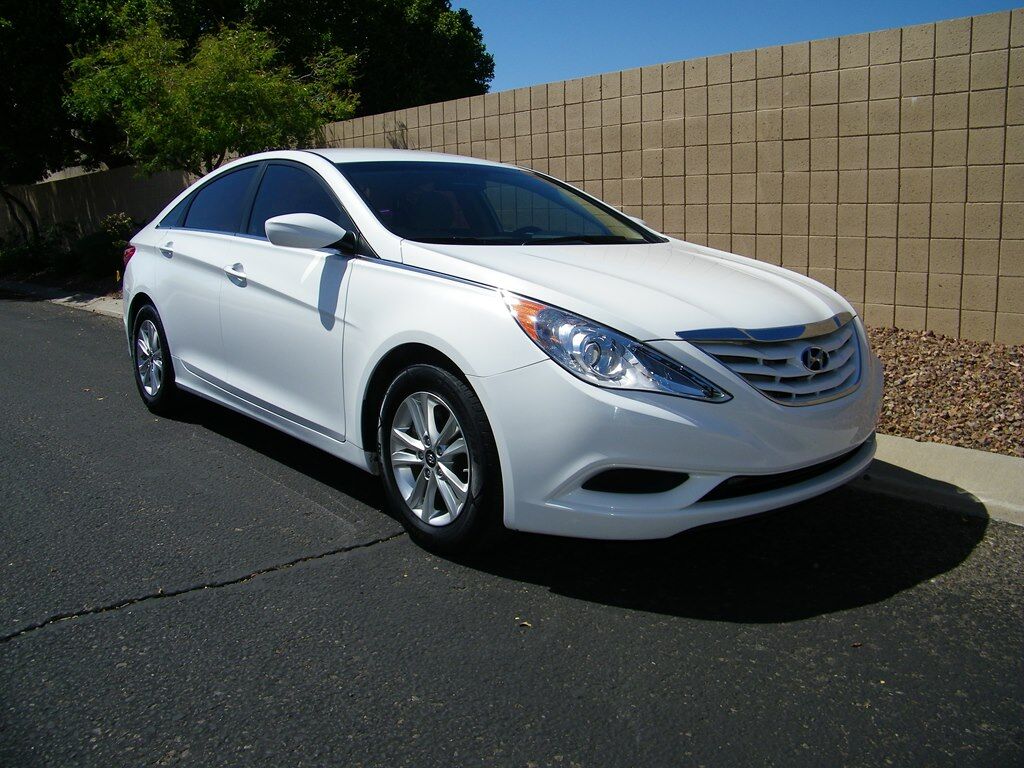2011 HYUNDAI Sonata