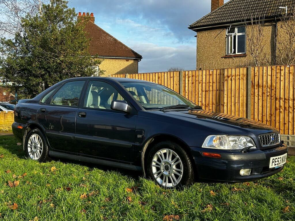 Volvo S40