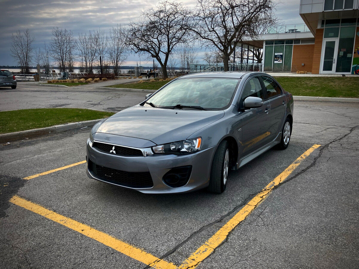 Mitsubishi Lancer