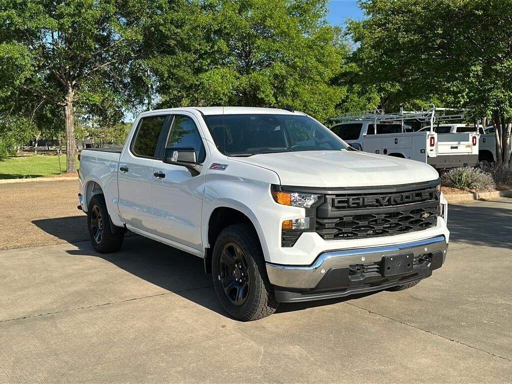 2024 CHEVROLET Silverado