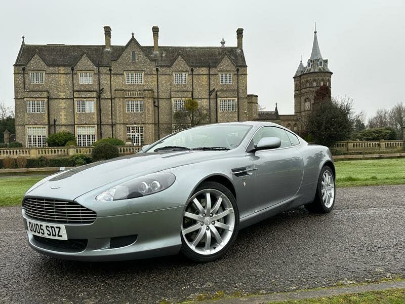 Aston Martin DB9