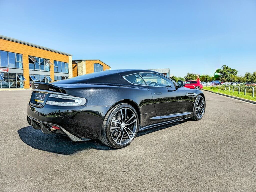 Aston Martin DBS