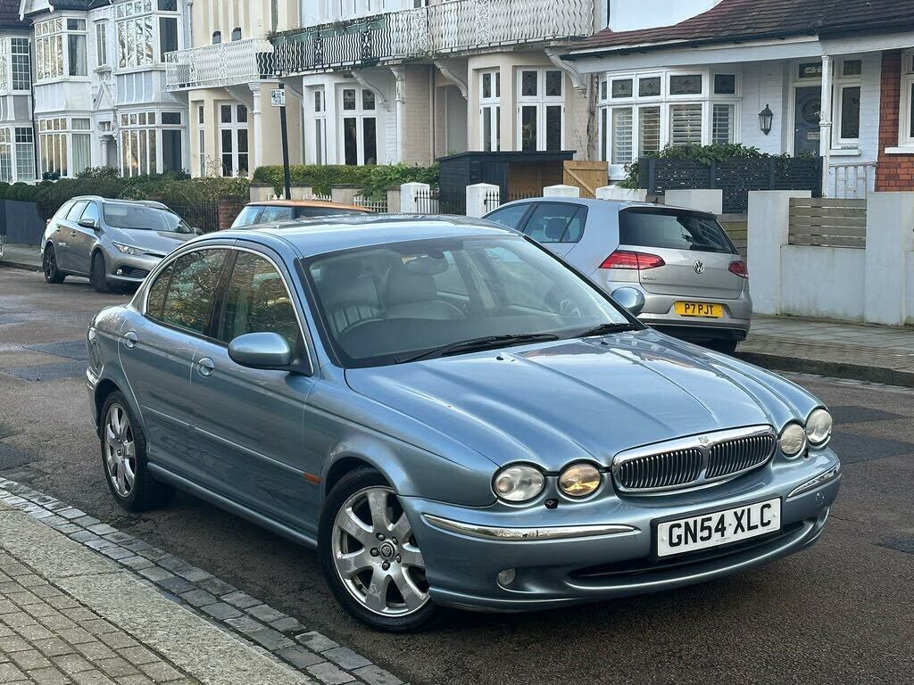 Jaguar X-Type