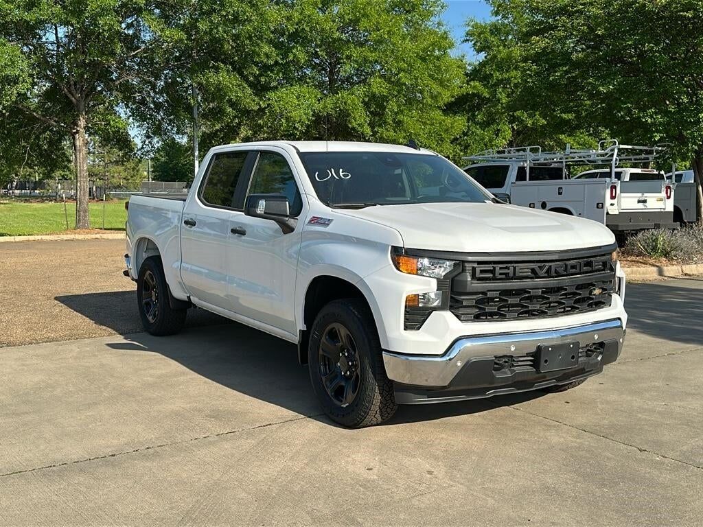 2024 CHEVROLET Silverado