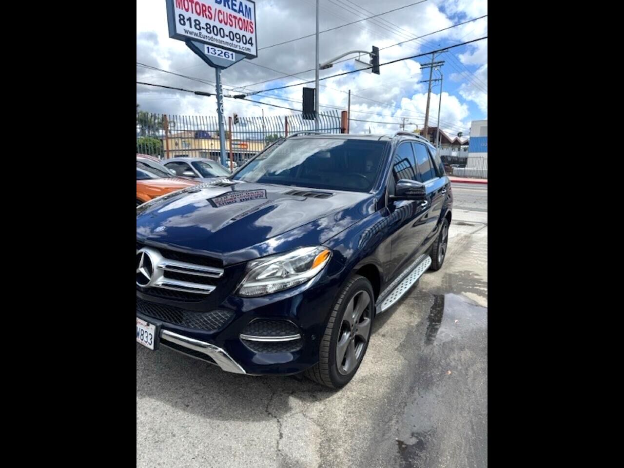 MERCEDES-BENZ