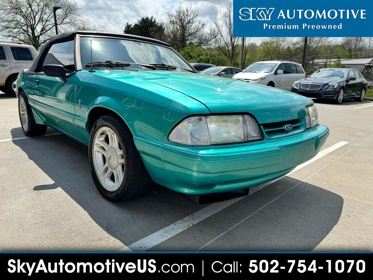 1992 FORD Mustang