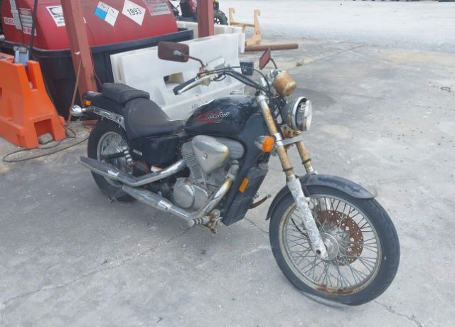 Honda VT600C (SHADOW VLX)