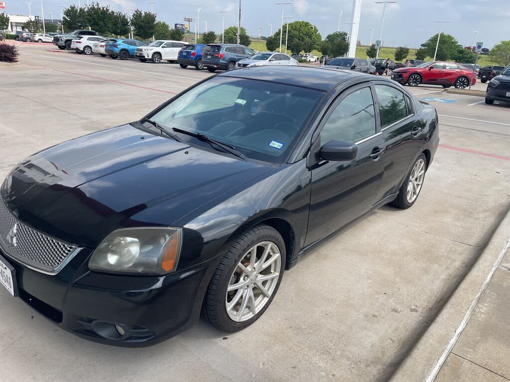 Mitsubishi Galant