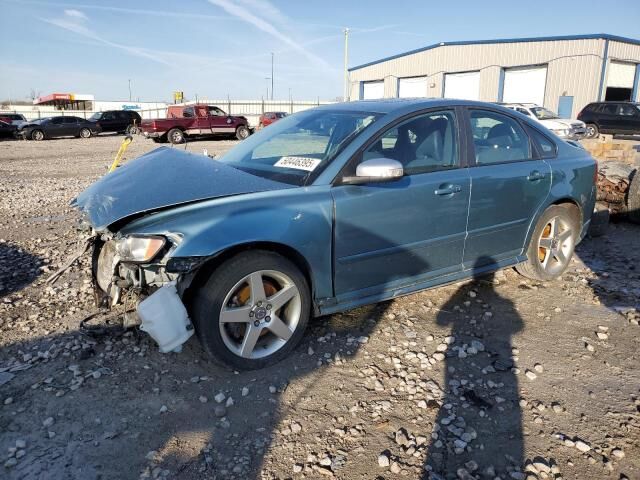 Volvo S40