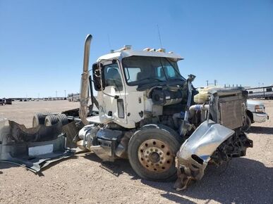 2020 MACK Pinnacle - VIN Decoder