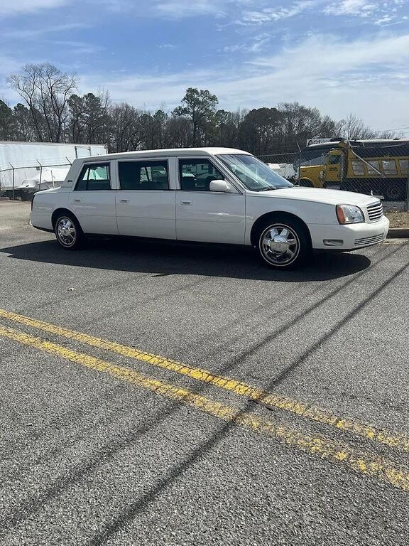 2005 CADILLAC Professional Chassis