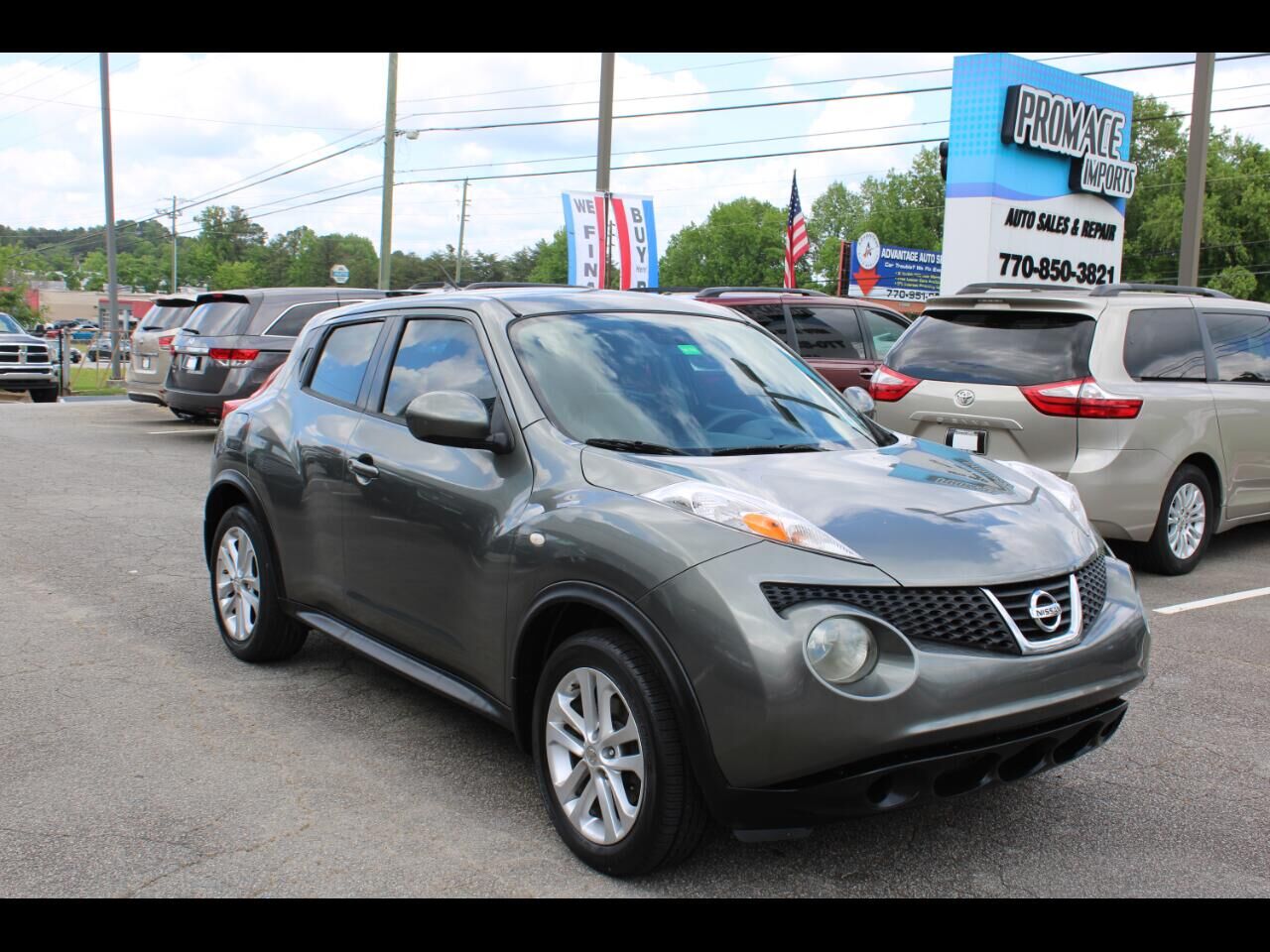 2011 NISSAN Juke