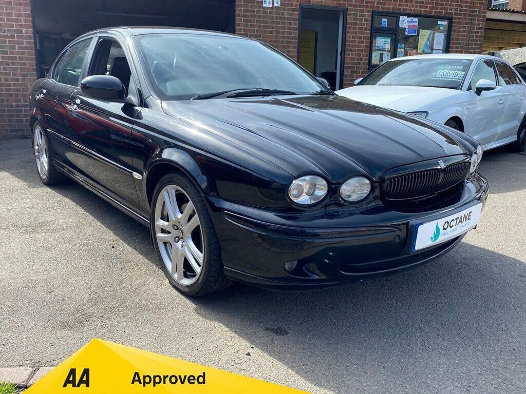 Jaguar X-Type