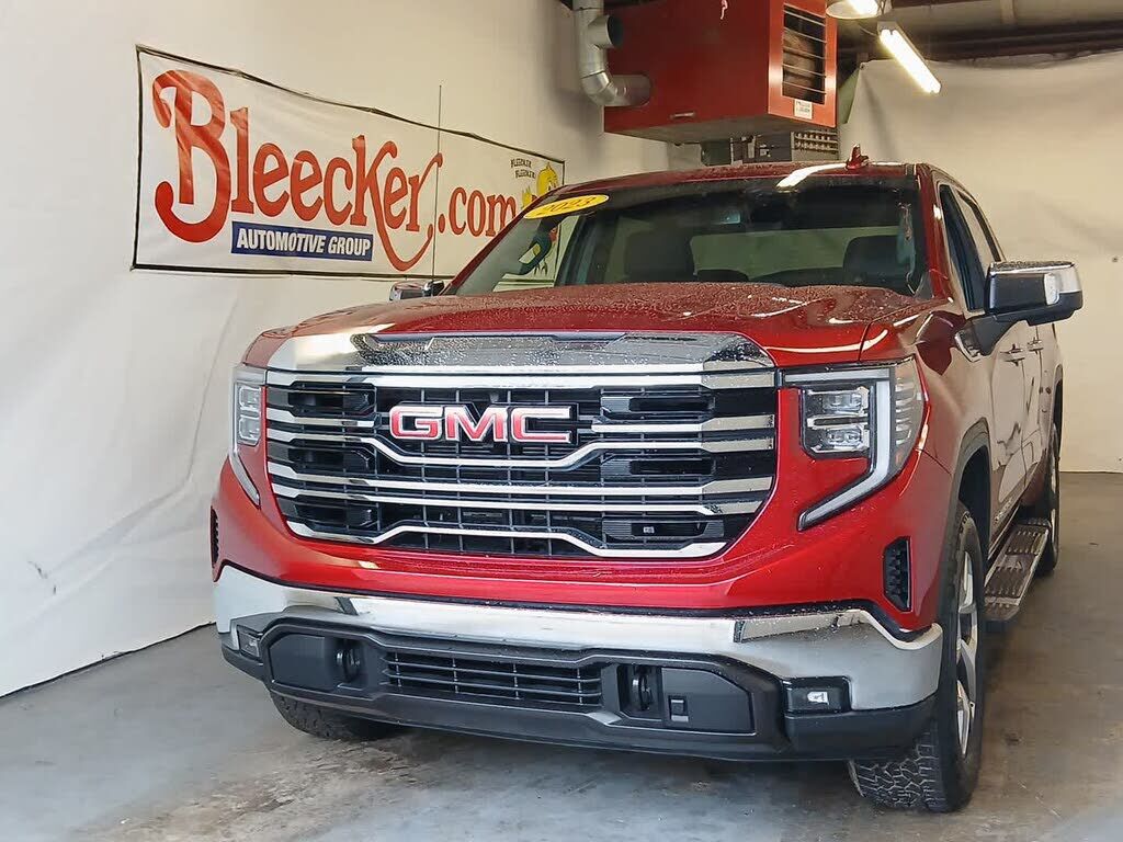 2023 GMC Sierra
