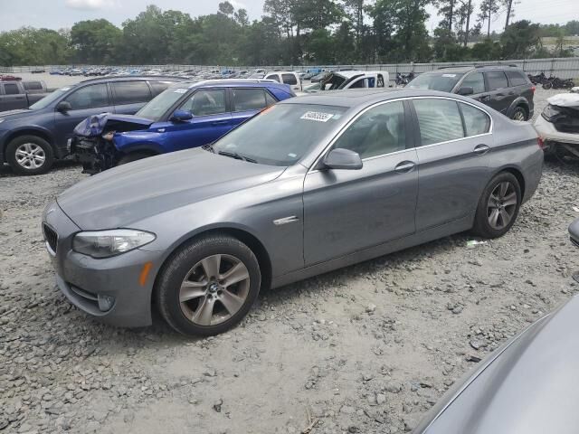 BMW 528i