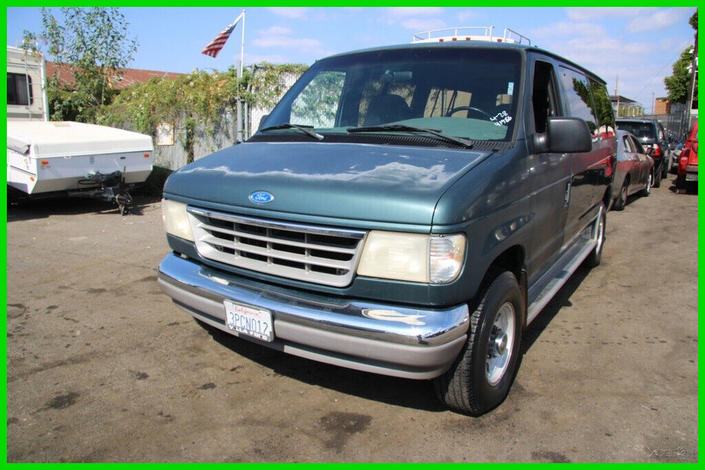 Ford E-350