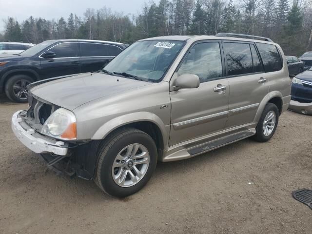 Suzuki XL7