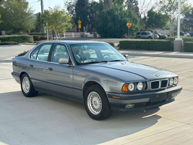 BMW 530i