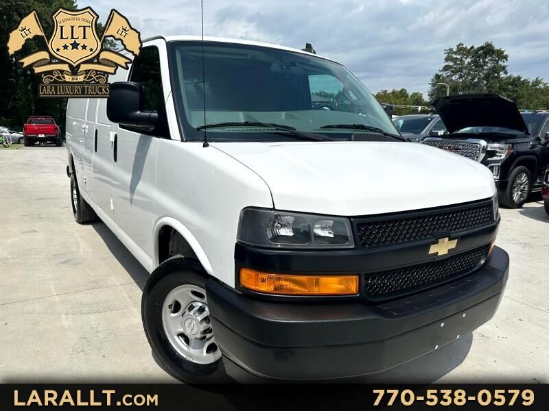 2020 CHEVROLET Express