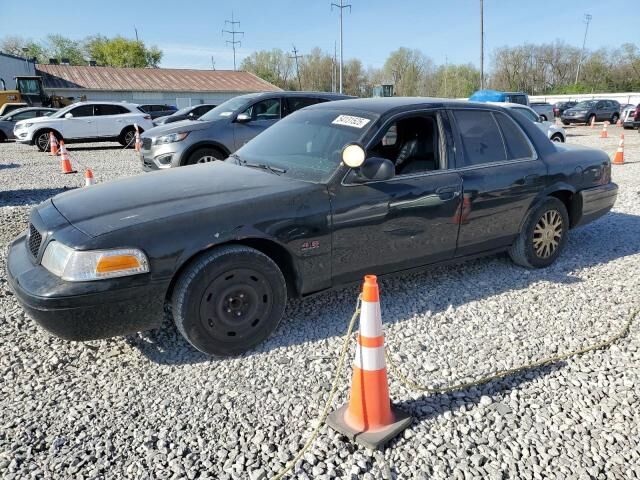 Ford Crown Victoria