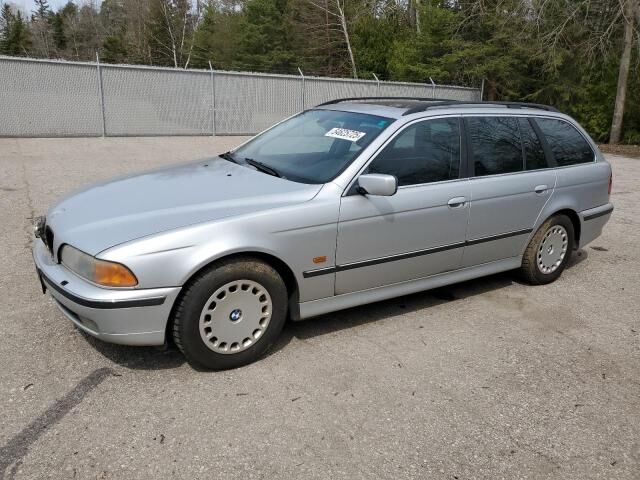 BMW 528i