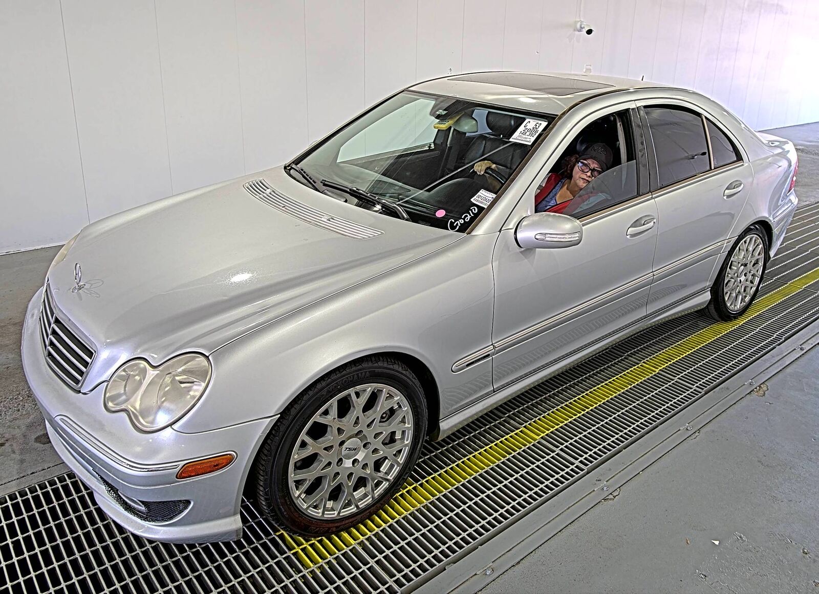 MERCEDES-BENZ