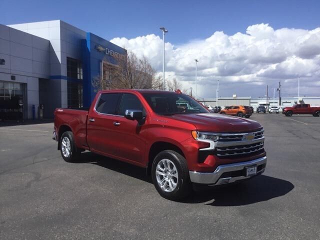 2025 CHEVROLET Silverado