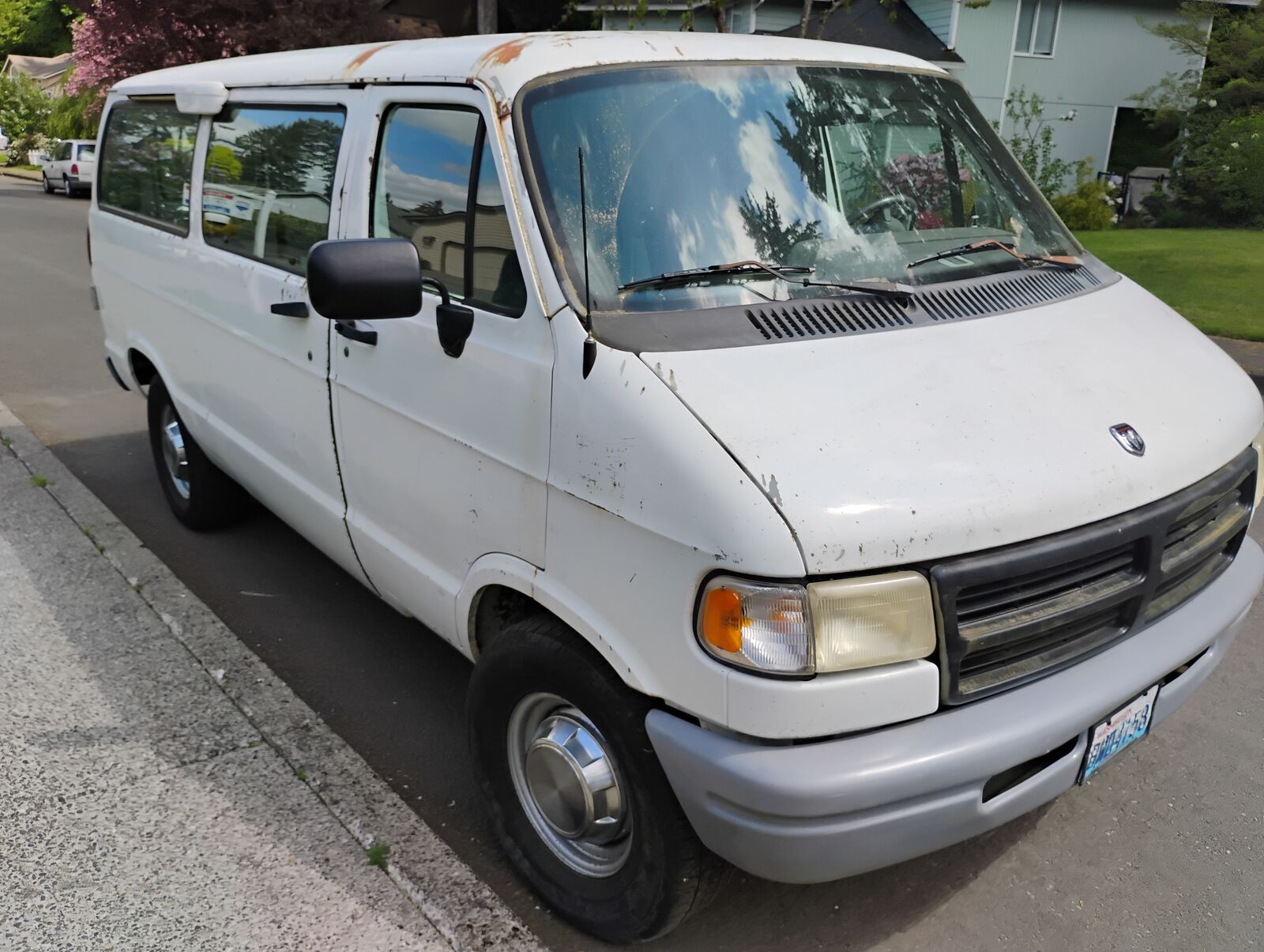 Dodge Ram Van