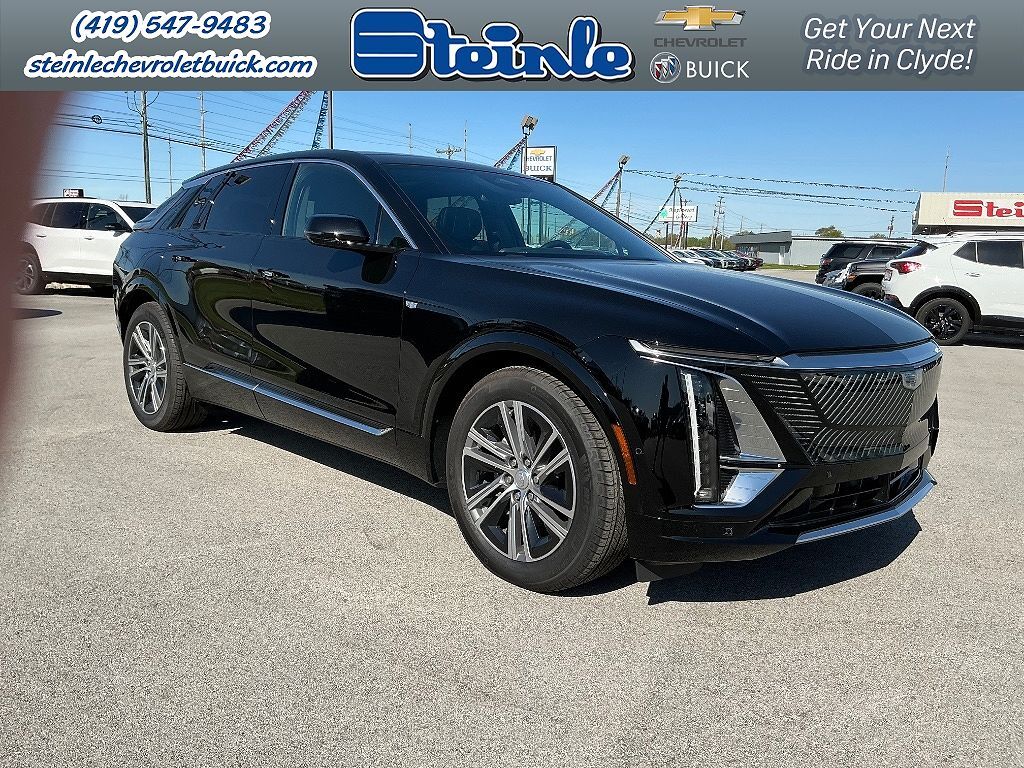 2024 CADILLAC Lyriq