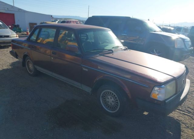 Volvo 240 Series