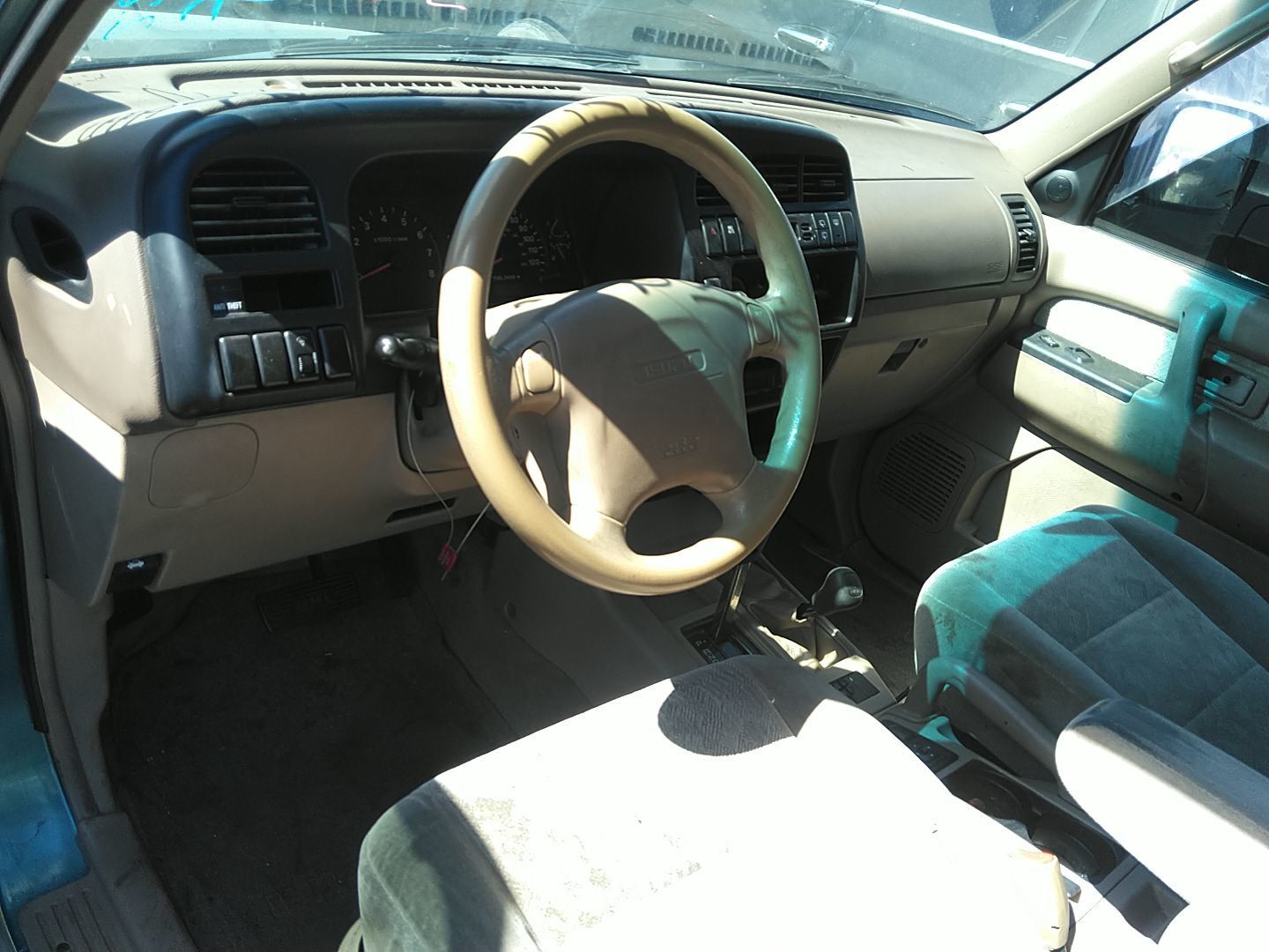 Isuzu Trooper