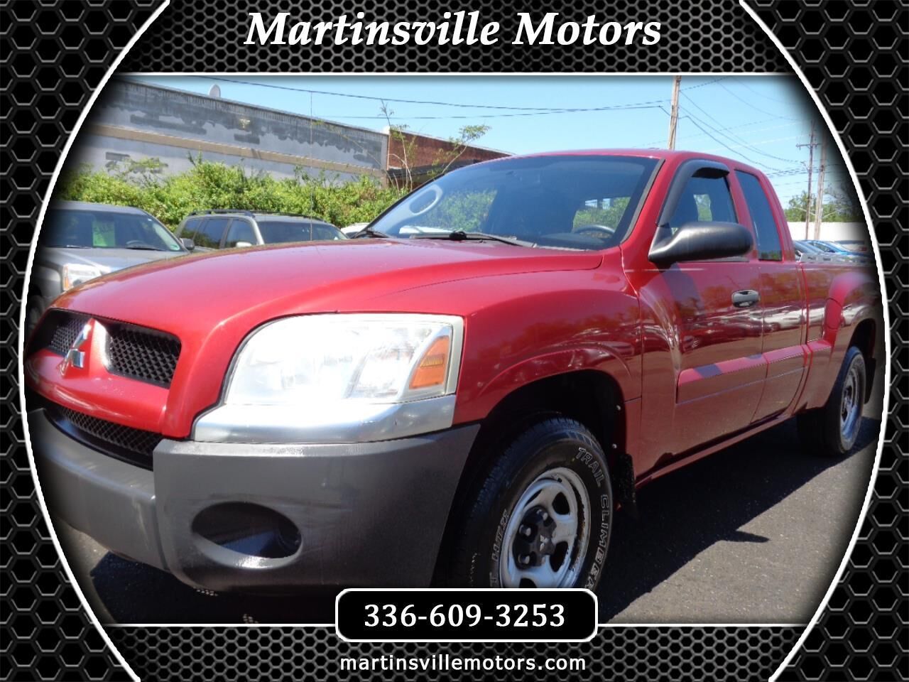 Mitsubishi Raider