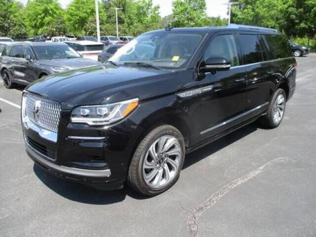 2024 LINCOLN Navigator L