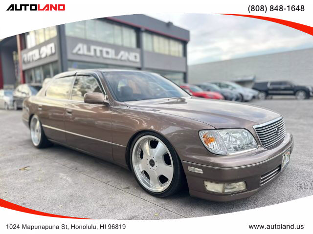 Lexus LS
