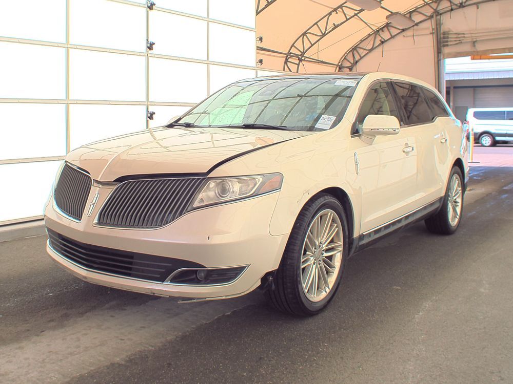 Lincoln MKT