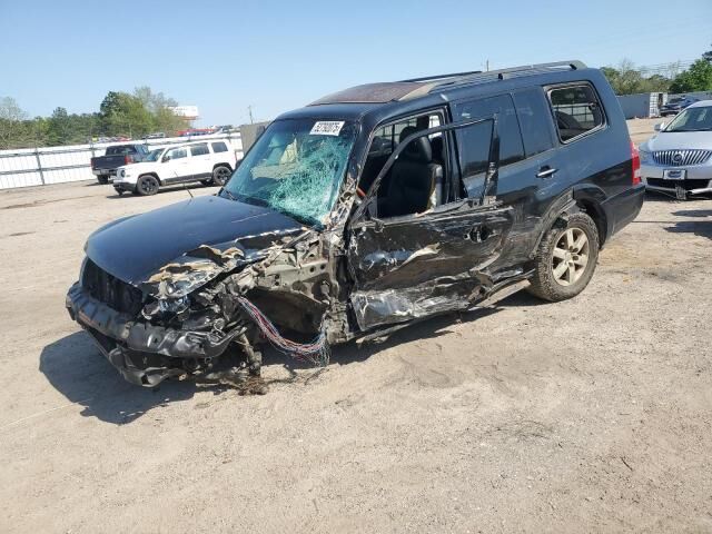 Mitsubishi Montero