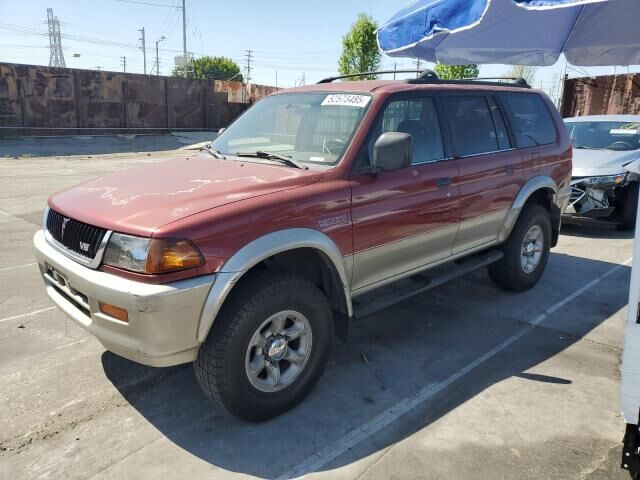Mitsubishi Montero Sport