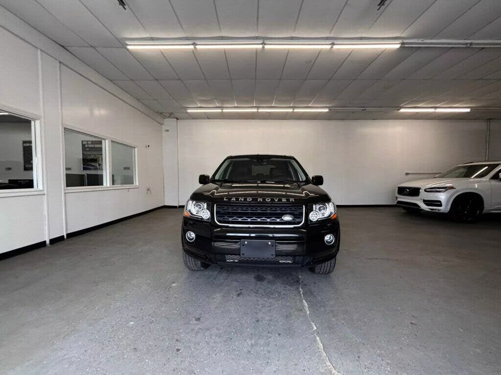 Land Rover LR2