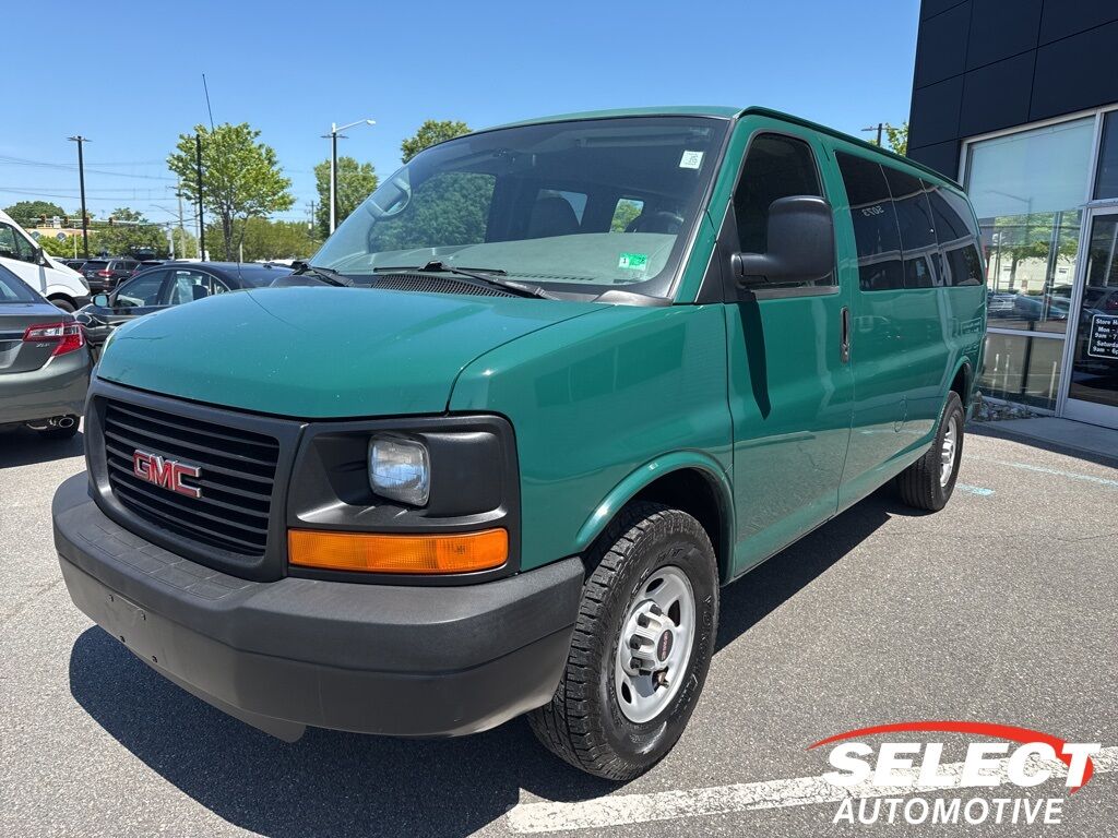 GMC Savana