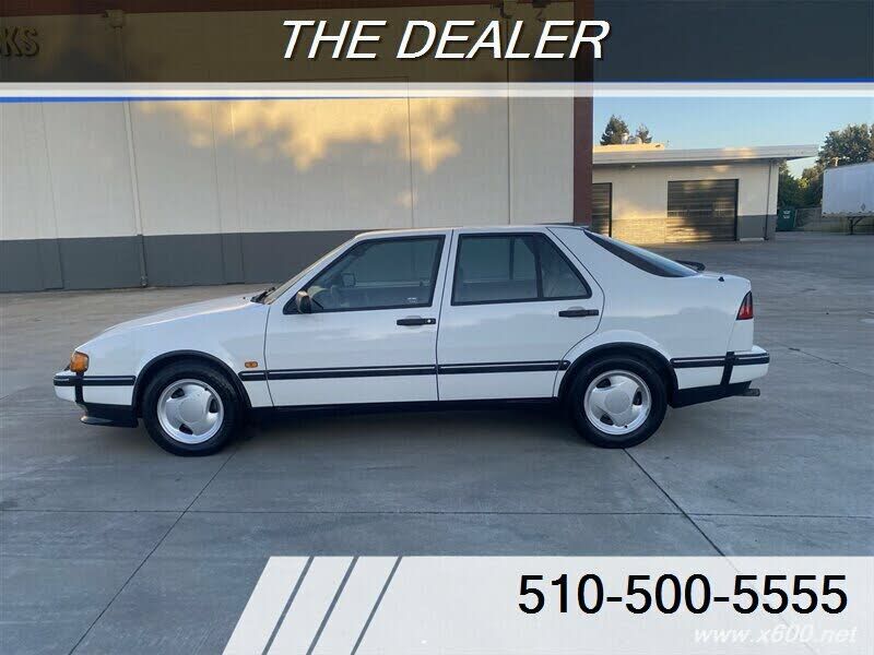 Saab 9000